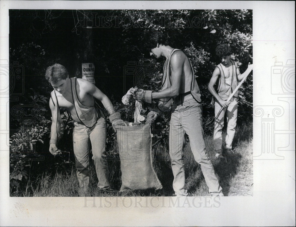 1983 Press Photo Dan Kissel Public Works Pasco Country - Historic Images