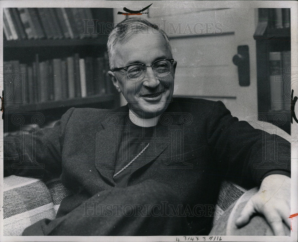 1961 Press Photo Bishop Richard Emrich - Historic Images