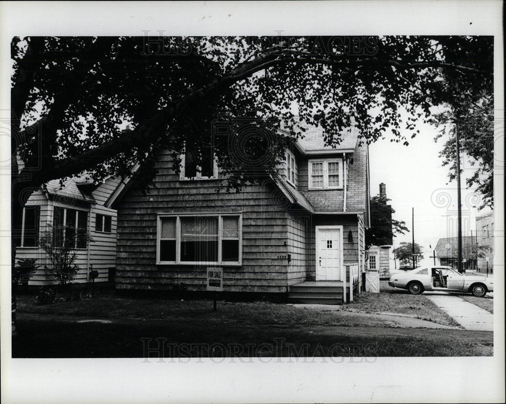 1983 Press Photo Homes On Van Alstyne St. - Historic Images