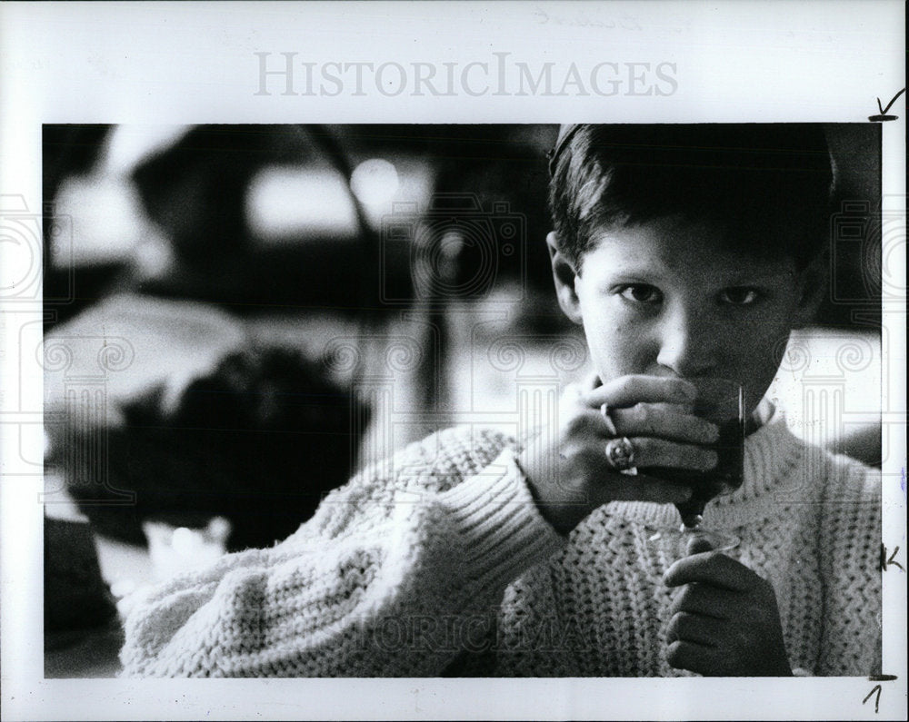 1992 Press Photo Sammy Semp teacher Celebration Grade - Historic Images