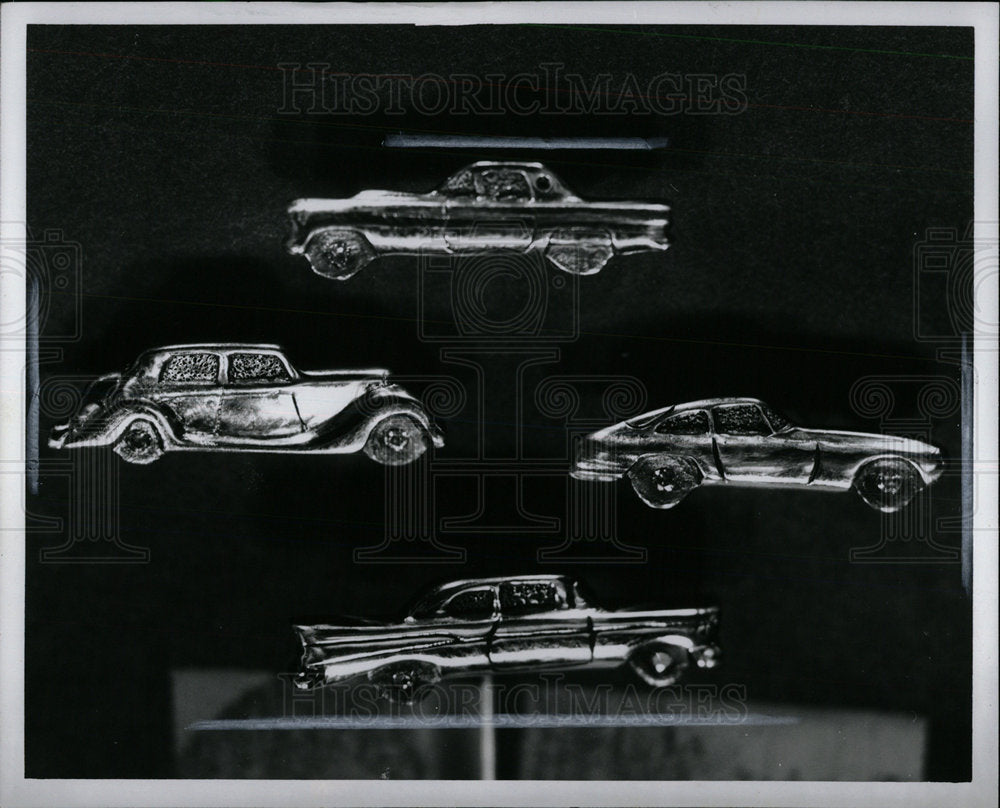 1968 Press Photo photographer gladwell model car image - Historic Images