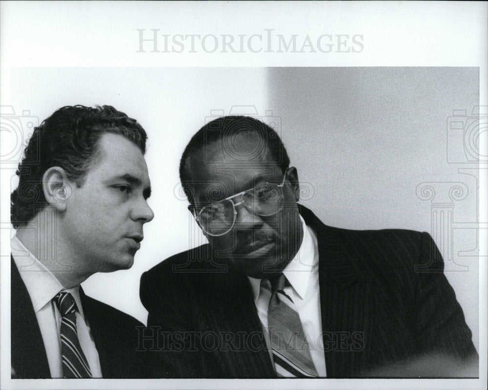 1992 Press Photo Art Johnson School Executive Detroit - Historic Images