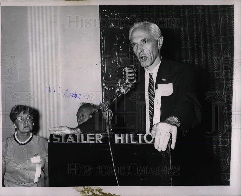 1962 Press Photo Press Photo Mr.John B.Martin, Justice. - Historic Images