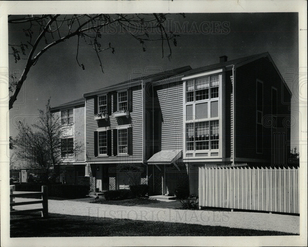1971 Press Photo Townhouses Kaufman Briad Barrington - Historic Images