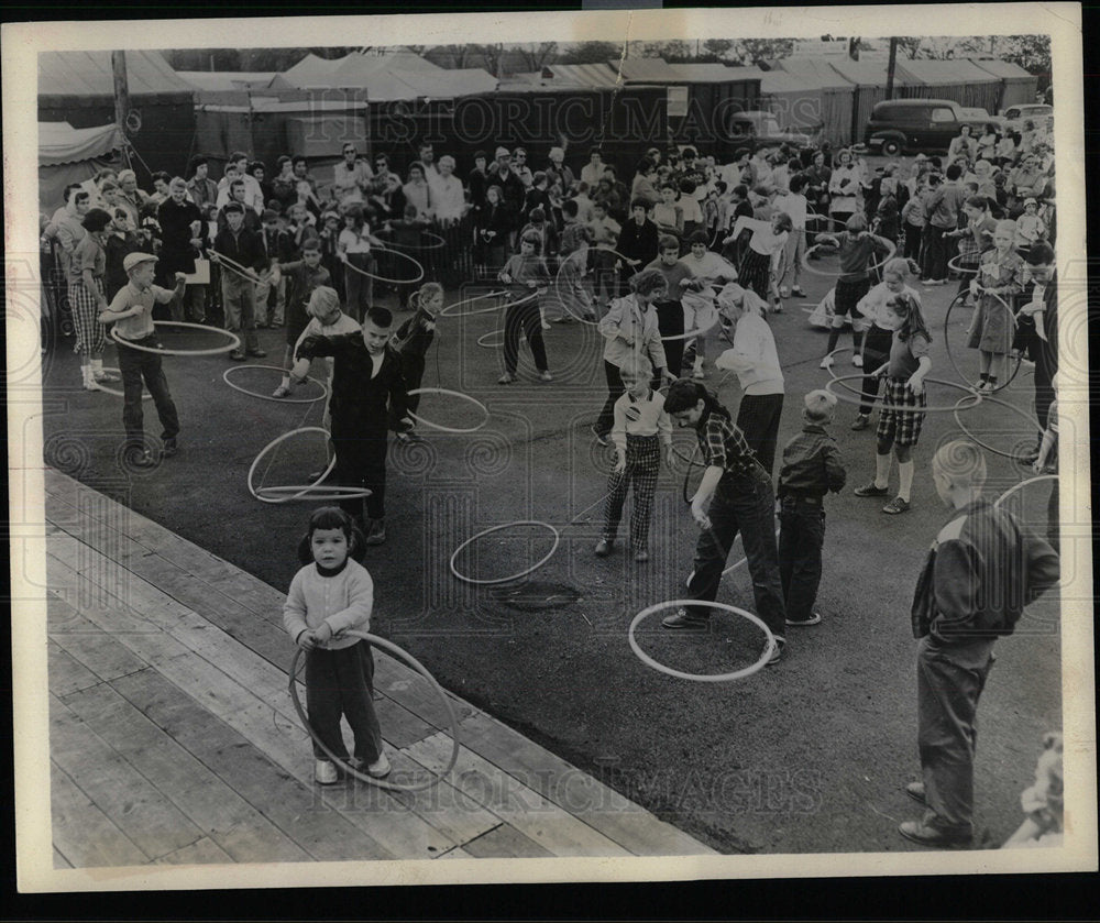 Hula-loop Children Sport Exercise  - Historic Images
