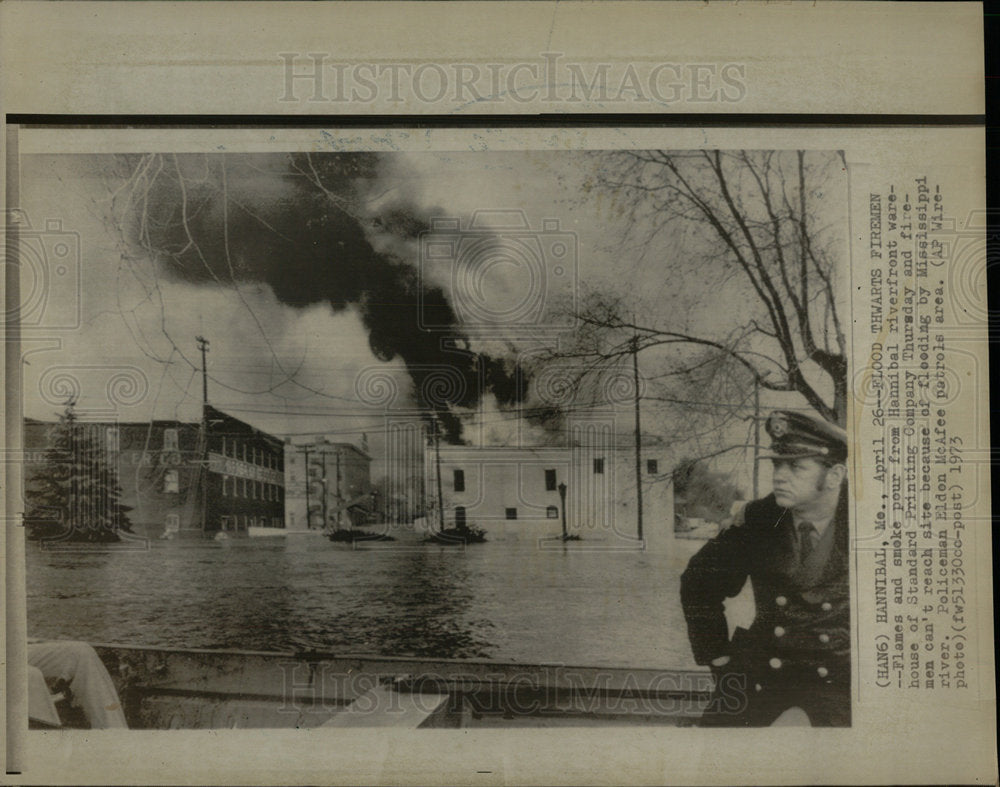 1973 Press Photo Standard Printing Company Flood Thwart - Historic Images