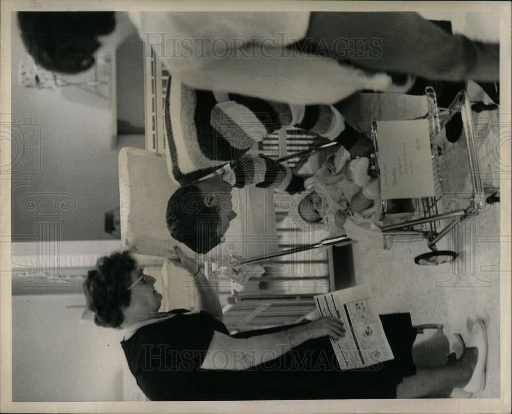 1967 Press Photo New Born Baby Equipments  - Historic Images