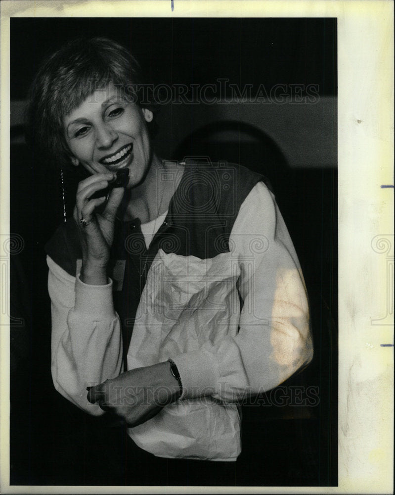 1984 Press Photo Beverly Rubenstein Des plaines Miller  - Historic Images