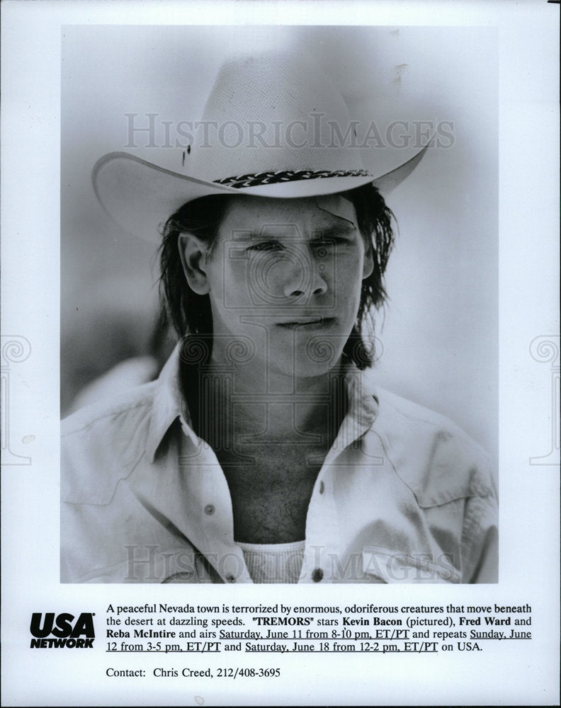 1994 Press Photo Tremors Film Actor Bacon Cowboy Hat - Historic Images