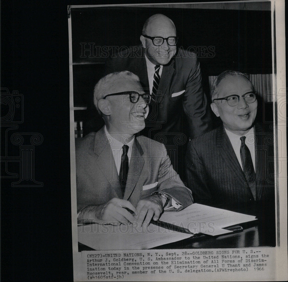 1966 Press Photo Goldberg Signs Elim All Discrimination - Historic Images