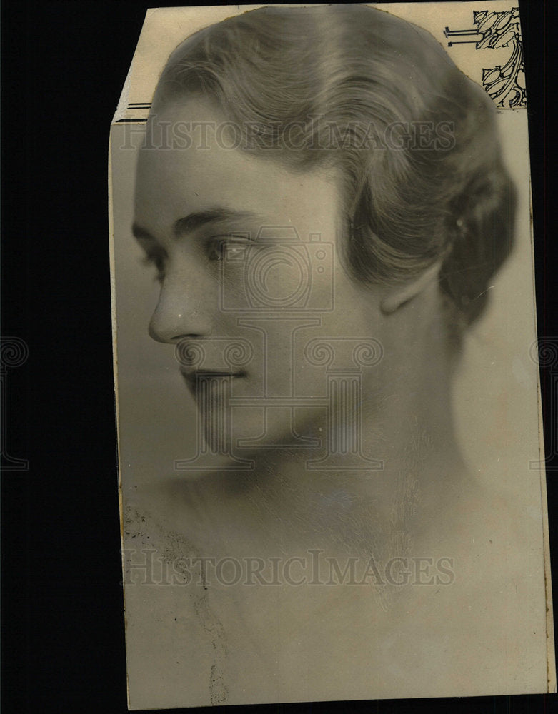 1935 Press Photo Press Photo Mrs. Kent M. Hutton. - Historic Images