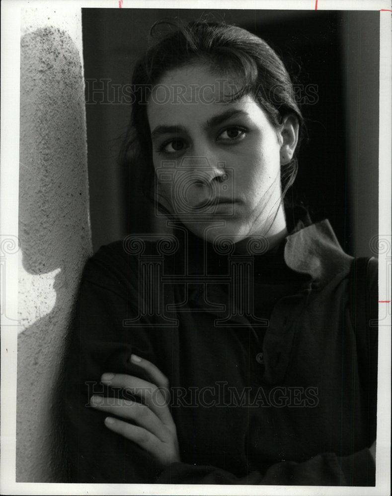 1989 Press Photo Actress Annabeth Gish Film Action - Historic Images