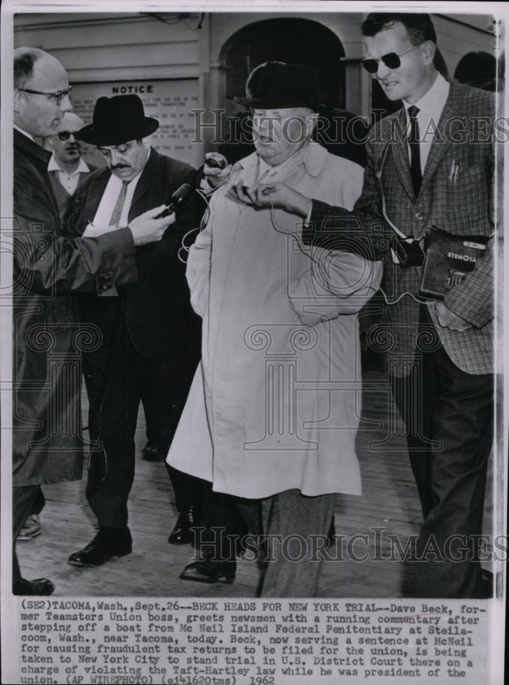 1962 Press Photo NY Dave Beck Teamster Union boss McNei- RSA00043- Historic Images