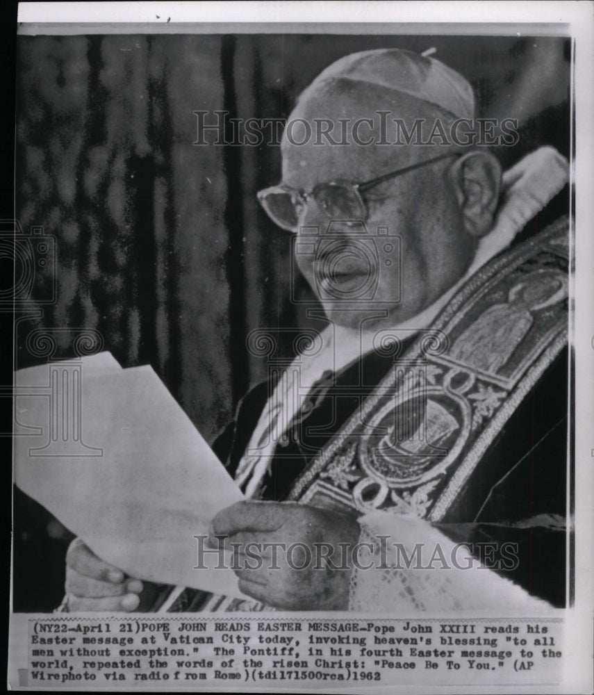 1962 Press Photo Pope Offers Easter Message- RSA00115 - Historic Images