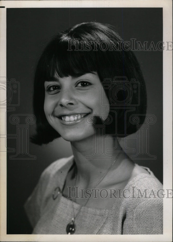 1966 Colette Daiute - Historic Images