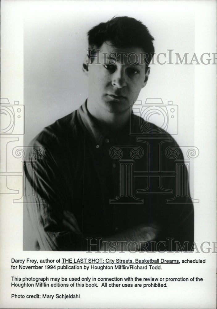 1994 Press Photo Darcy Frey, author- RSA00549 - Historic Images