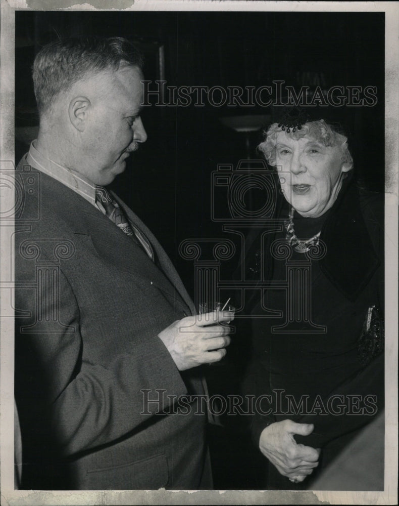 1953 Roger B. Mead and Mrs. John Anthony Co - Historic Images