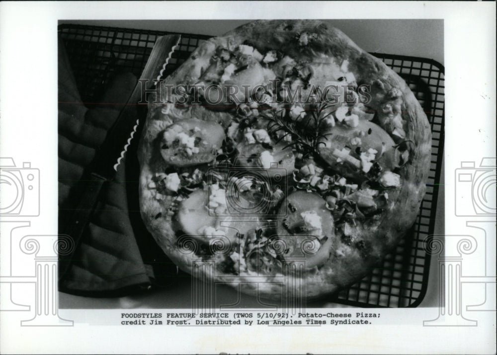 1992 Press Photo Potato Cheese Pizza- RSA02571 - Historic Images