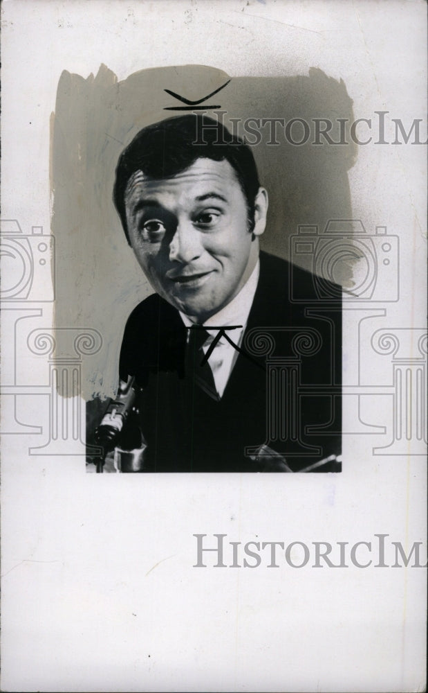 1970 Press Photo J.P. McCarthy WJR Radio Disc Jockey- RSA03817 - Historic Images