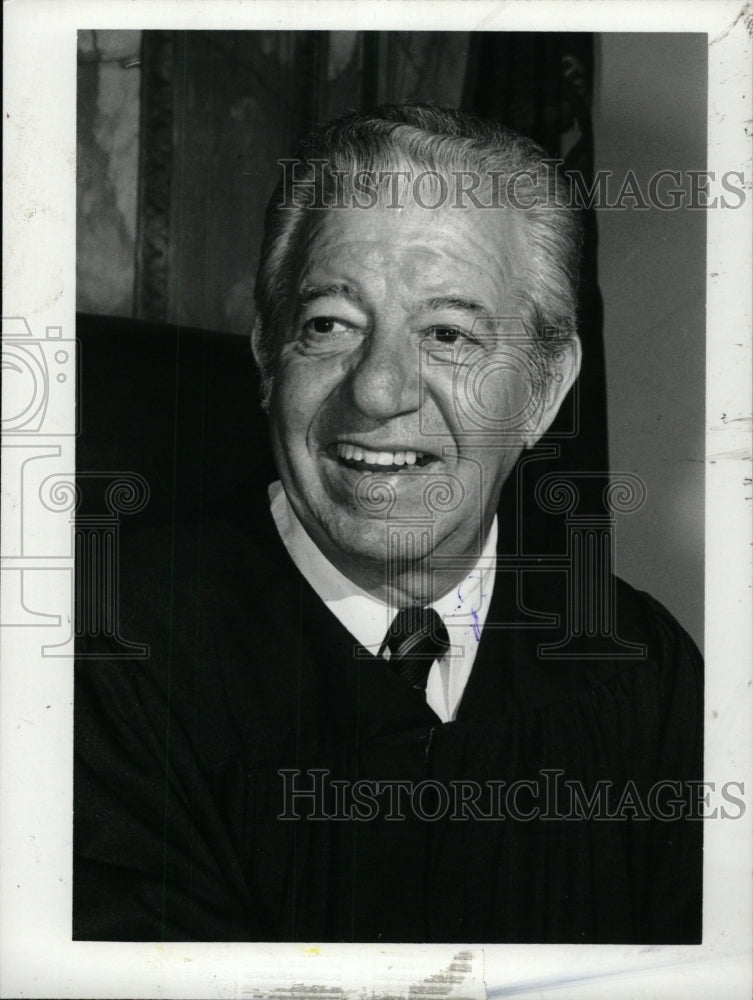 1981, Thomas Rowmell Judge Wayne Court- RSA03843 - Historic Images