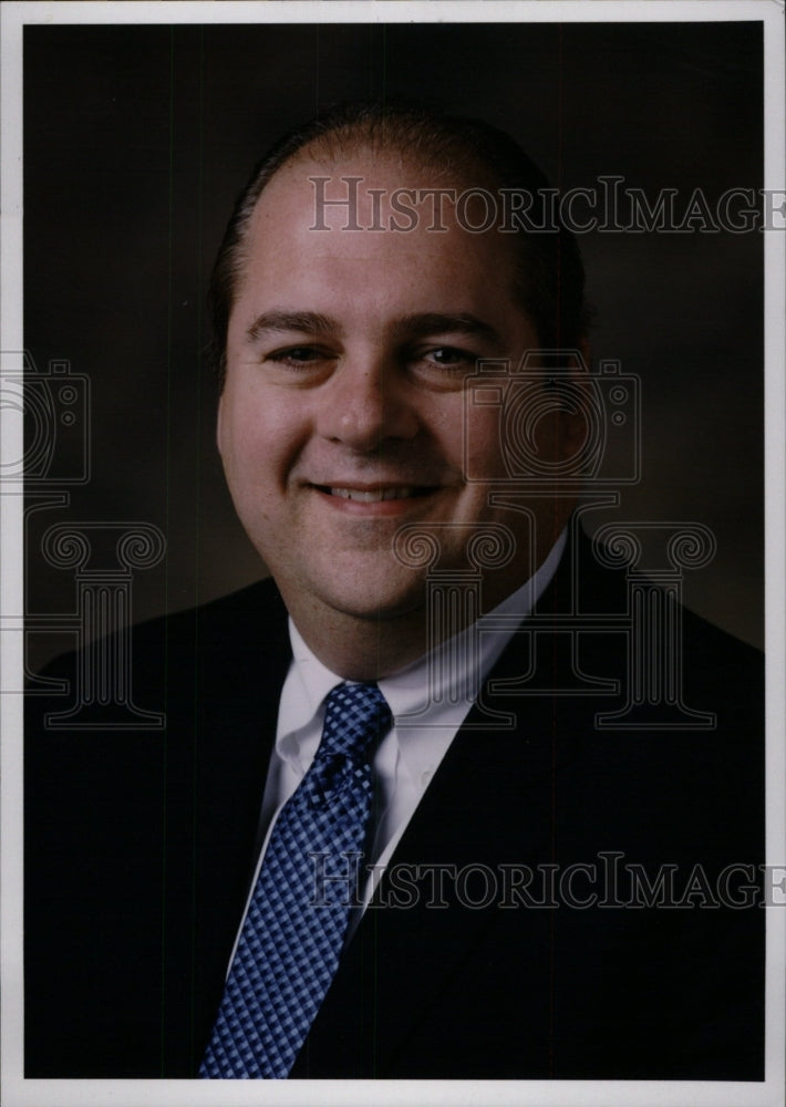 2001 Bob Riney Senior VP Human Resources He - Historic Images