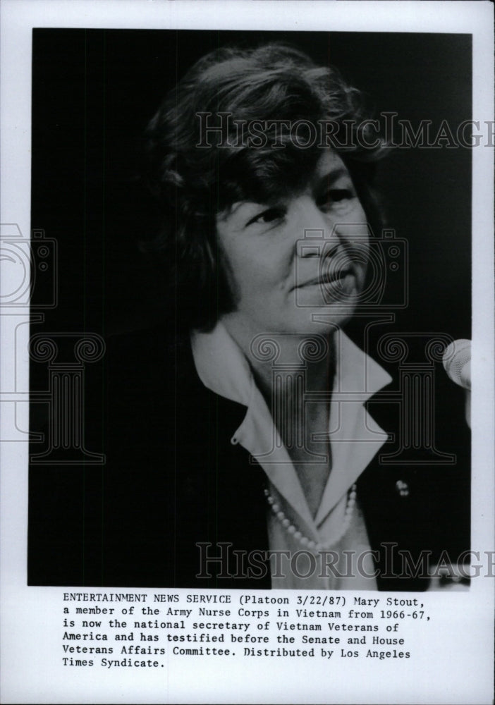 1988 Press Photo Mary Stout Army Nurse Corp New Service- RSA04503 - Historic Images