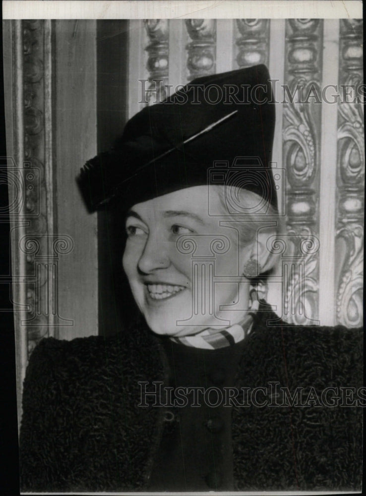 1943 Mrs Josh Doolittle - Historic Images