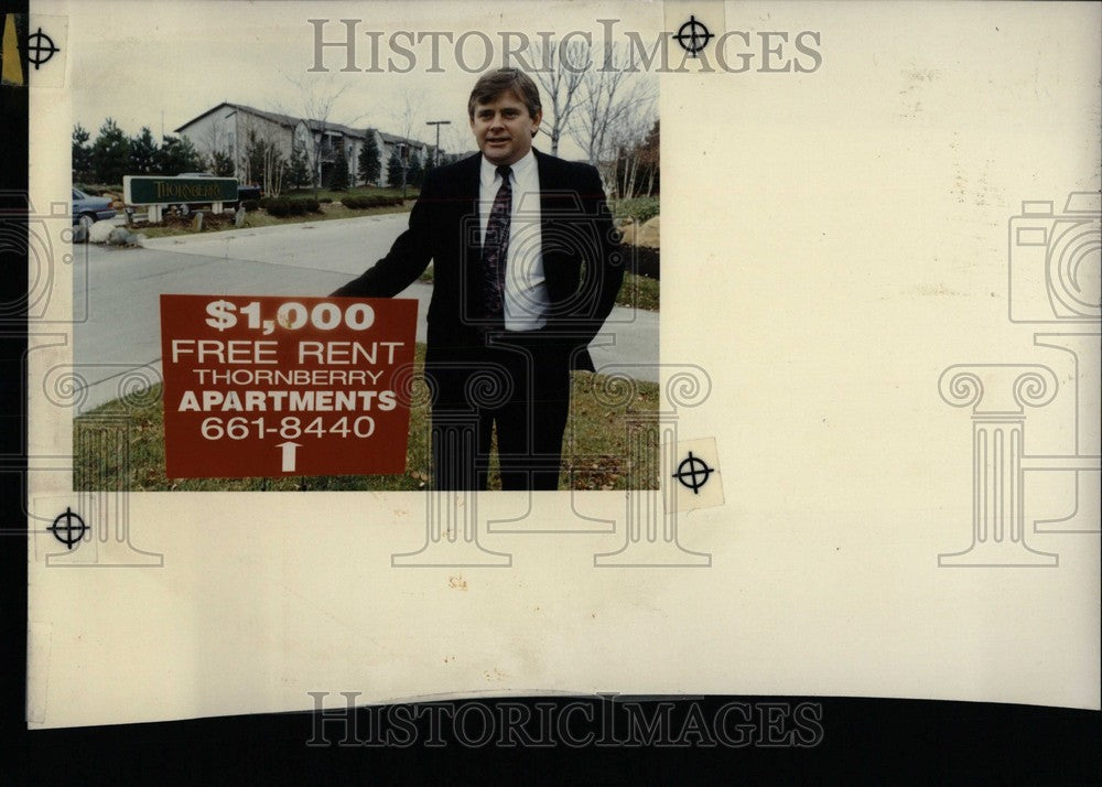 1990 Randy Haughn, Apartment Owner in W.Blo - Historic Images