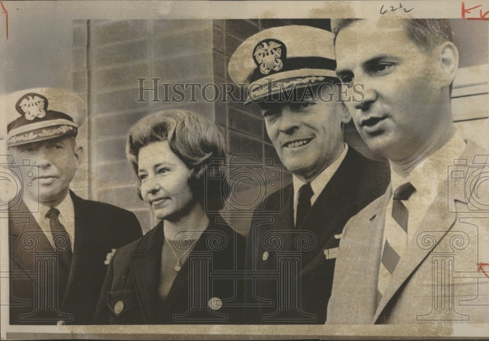 1969 Commander Lloyd  Bucher wife Rose Jame - Historic Images