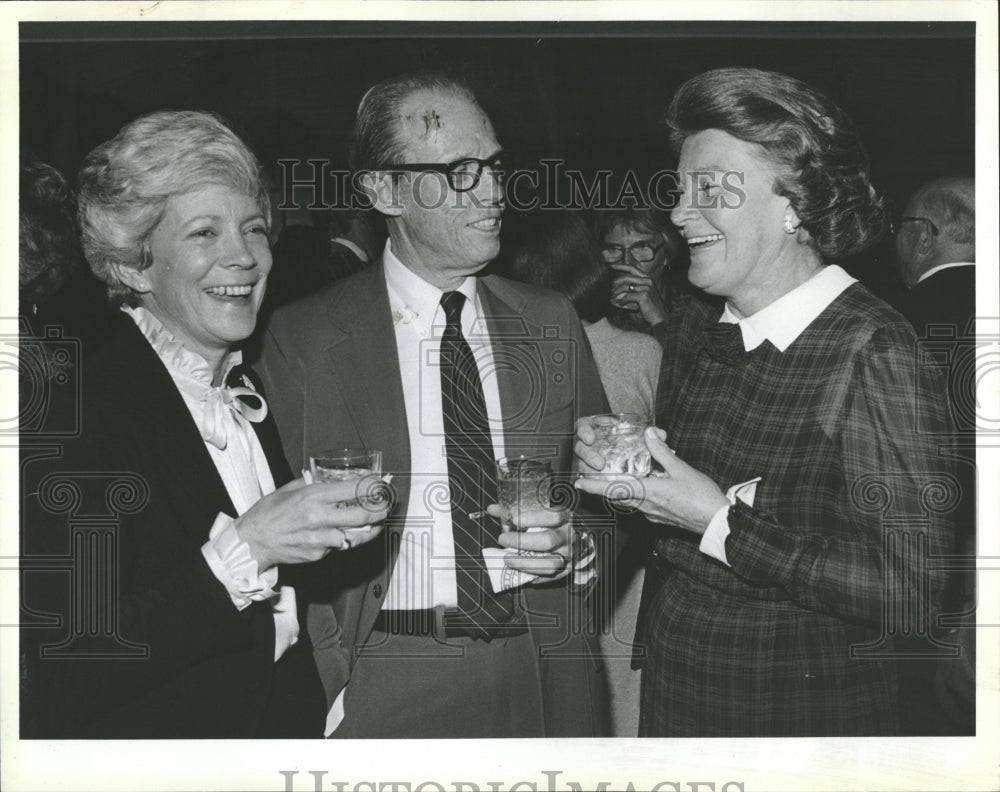 1981 Mr and Mrs. Harry Buchenau Socialites - Historic Images