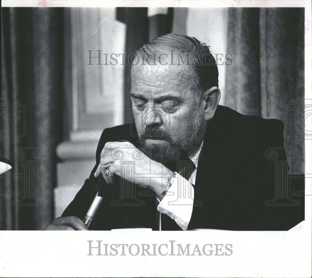 1981 Press Photo City Councilman Edward Burke Chicago D - Historic Images