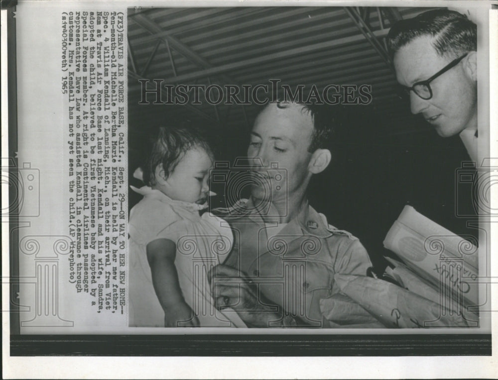 1965 Press Photo Michelle Bertha Marie Kendall father L- RSA05897 - Historic Images