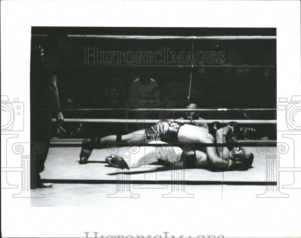 1985 Pistol Pat O&#39;Hara Flattens James Moore - Historic Images