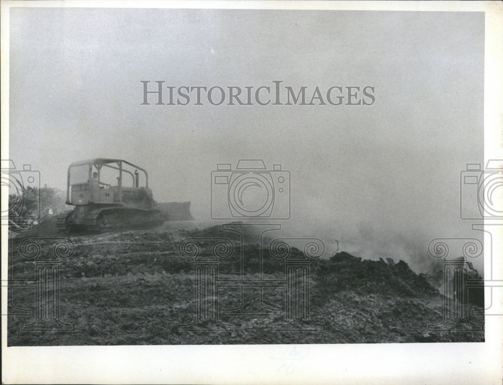 1969 St. Petersburg, Florida Dump ON FIRE - Historic Images