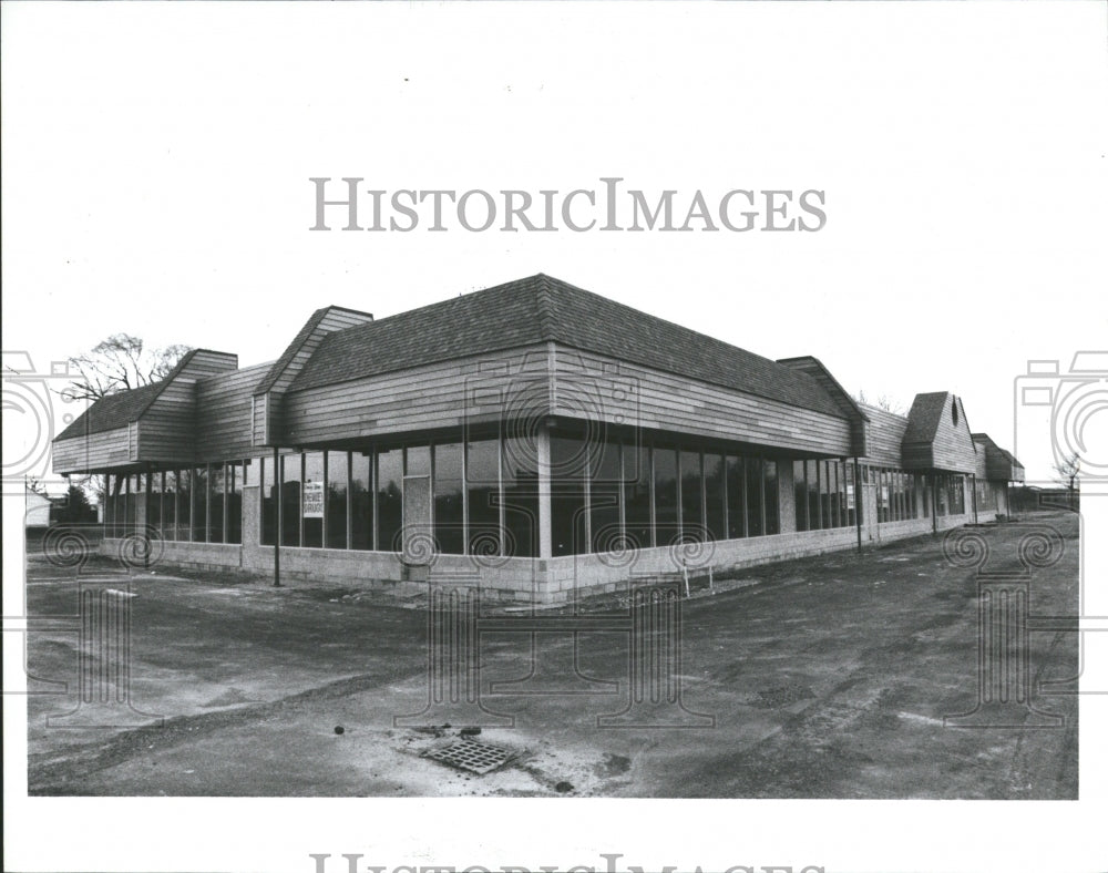 1989 Construction Shoppes Sheldon Crossing - Historic Images