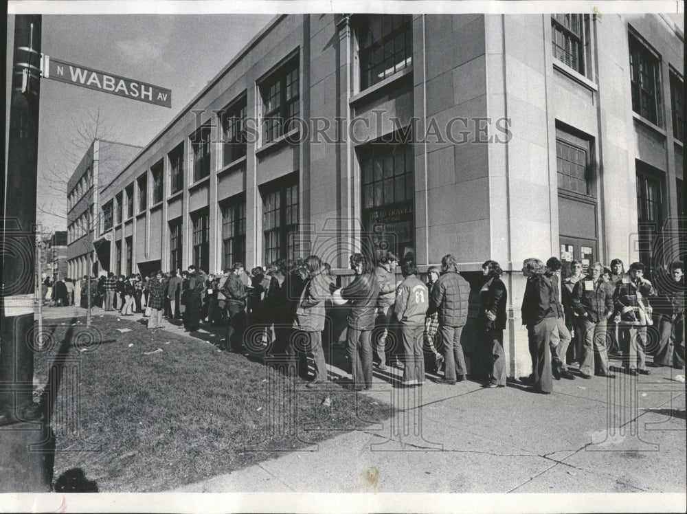 1974 Press Photo Long Line Carpenters Apprentice Progra- RSA07149 - Historic Images