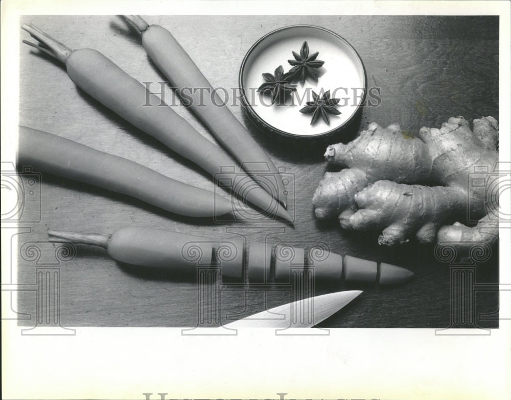 1989 Sweet Ginger Scented Carrots-Historic Images