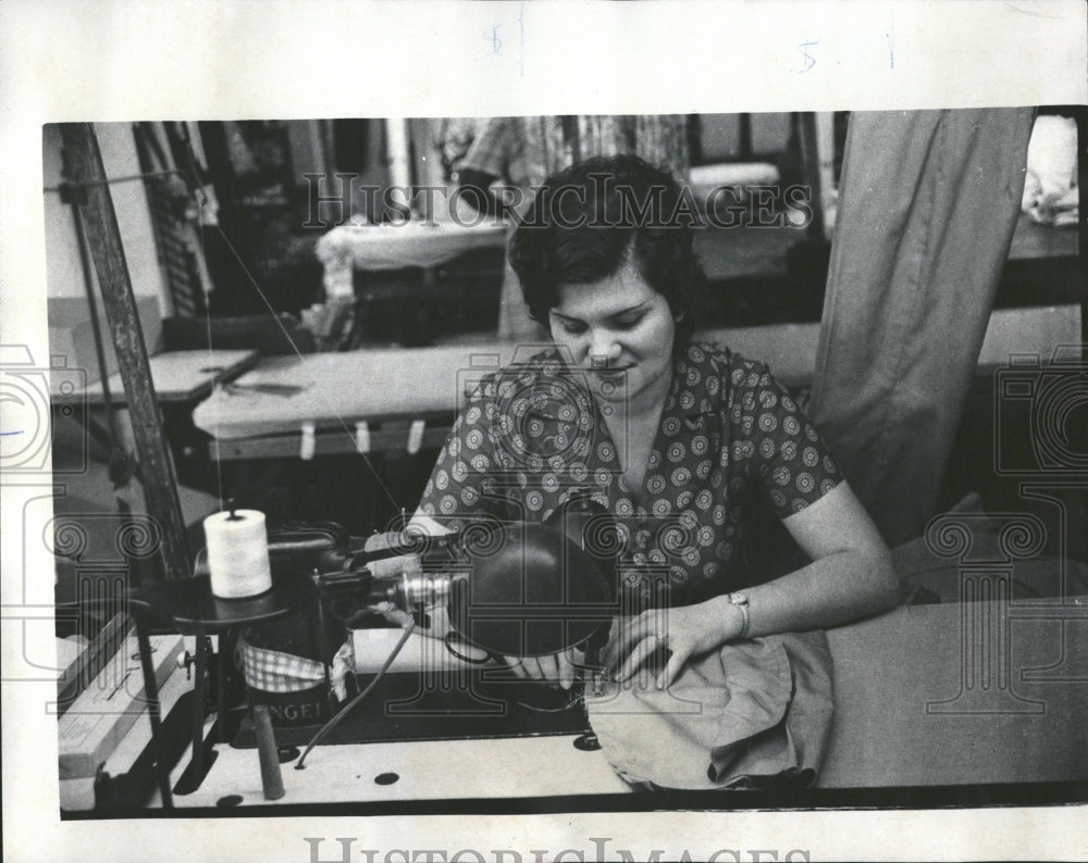 1979 Caron Inc Dress Company - Historic Images