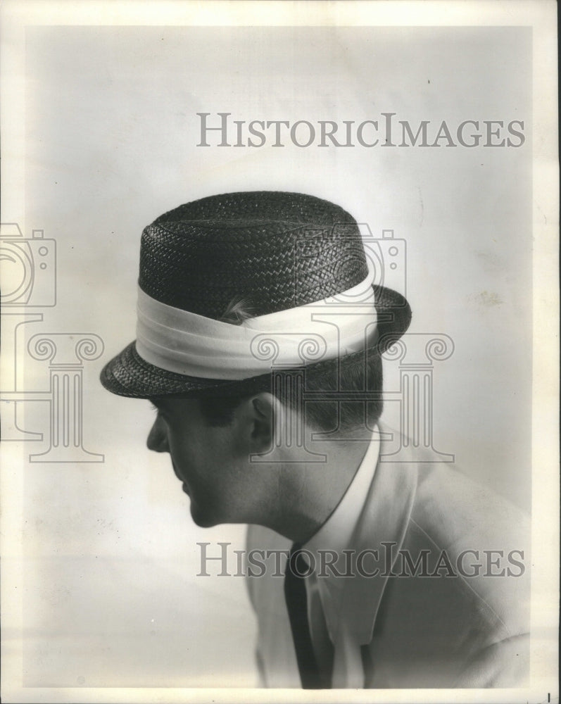 1964 Press Photo Knox Macora Hats- RSA07777 - Historic Images