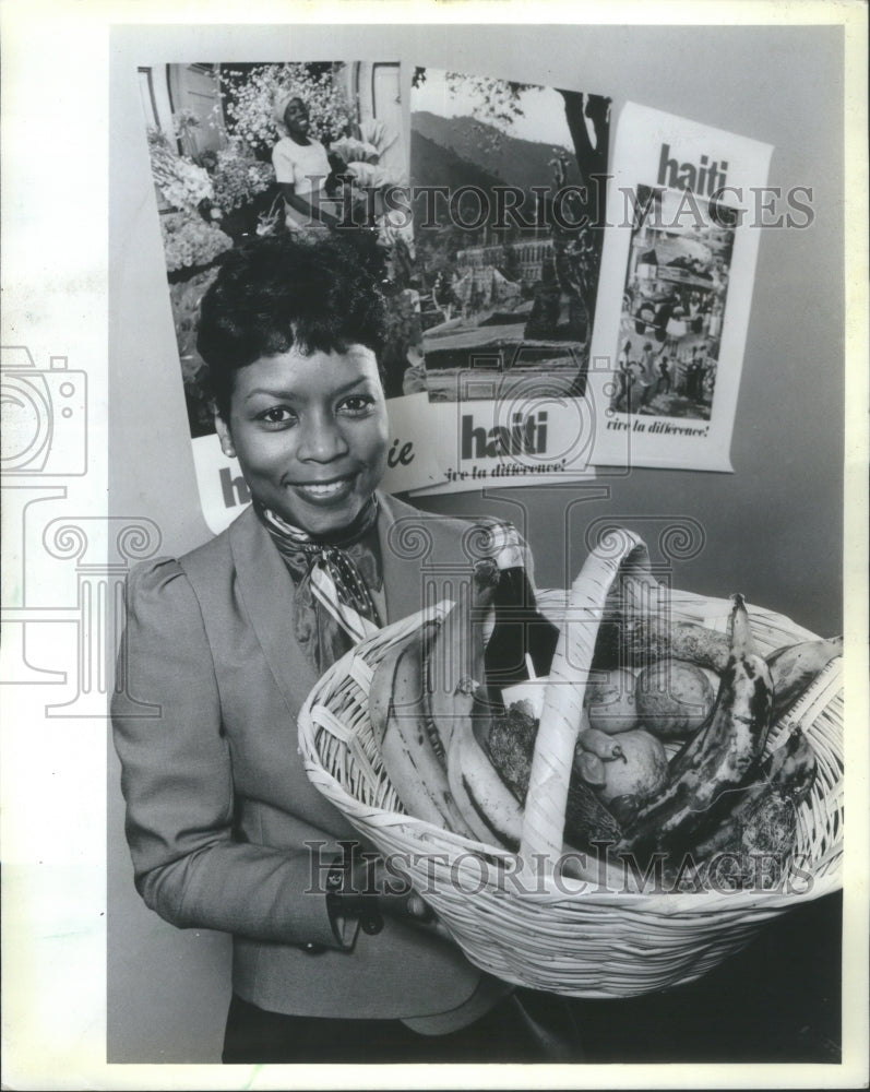 1983 Evelyne Mehu Jean-Felix Native Haiti I - Historic Images