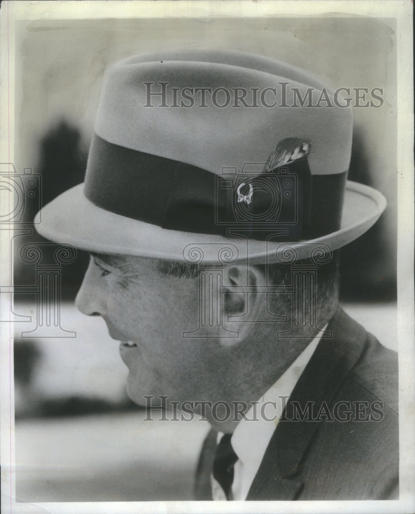 1964 Male Model Wearing Mark 65 By Lee Hat - Historic Images