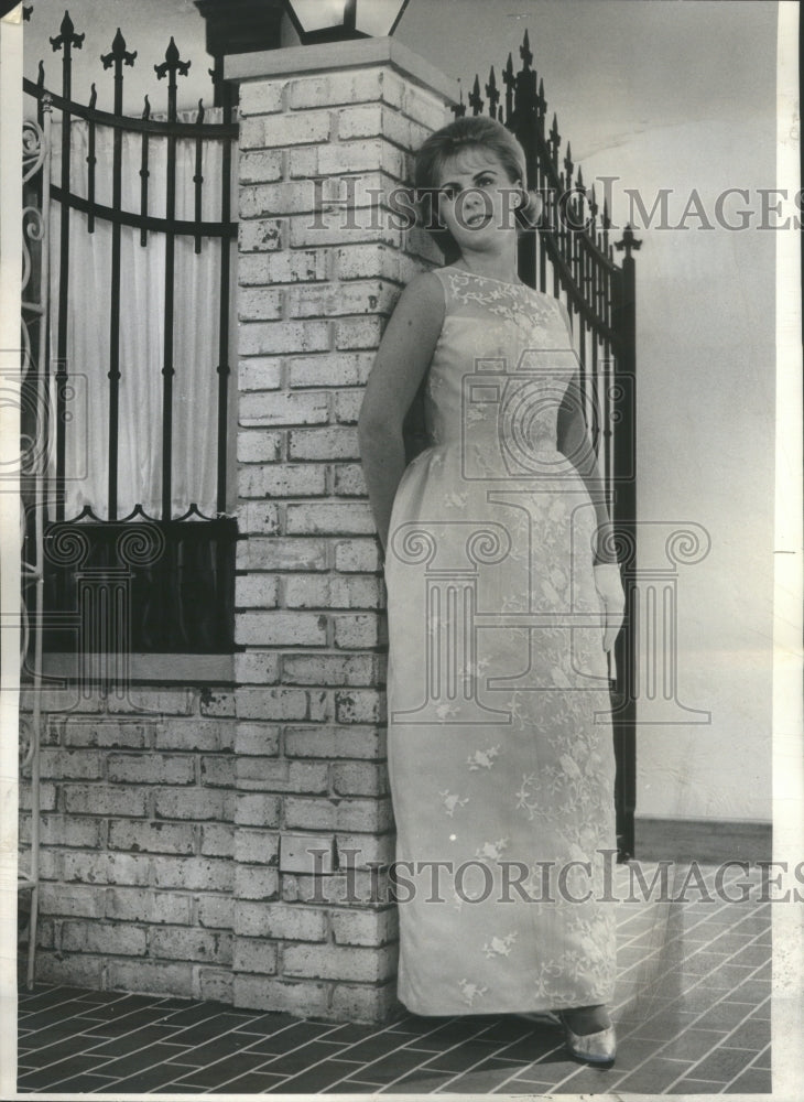 1964 Women's Fashion Prom Designer Wear - Historic Images