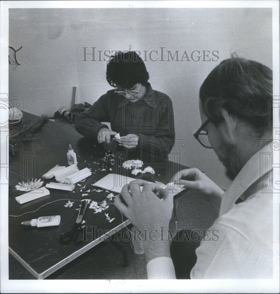 1977 Press Photo Margie Downing Leo Hollingsworth St. F- RSA08307 - Historic Images