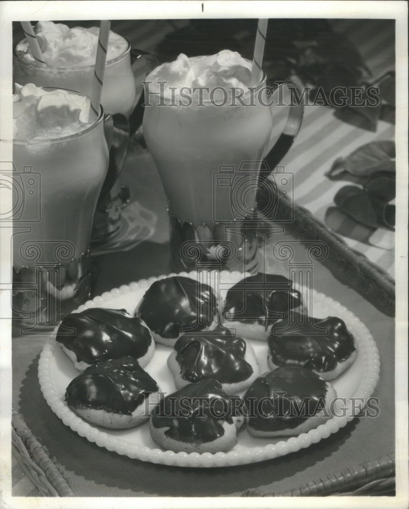 1968 Press Photo Peanut Cluster Cookies Recipe- RSA08343 - Historic Images