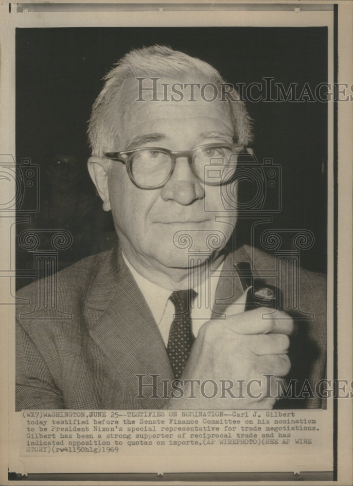 1969 Press Photo Gilbert Senate Finance Committee Nixon - Historic Images