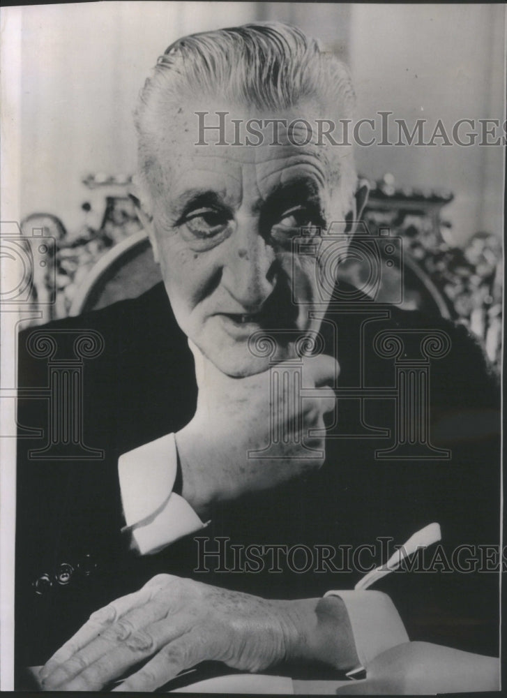 1963 Press Photo President of Argentina Arturo Illia sa- RSA08837 - Historic Images