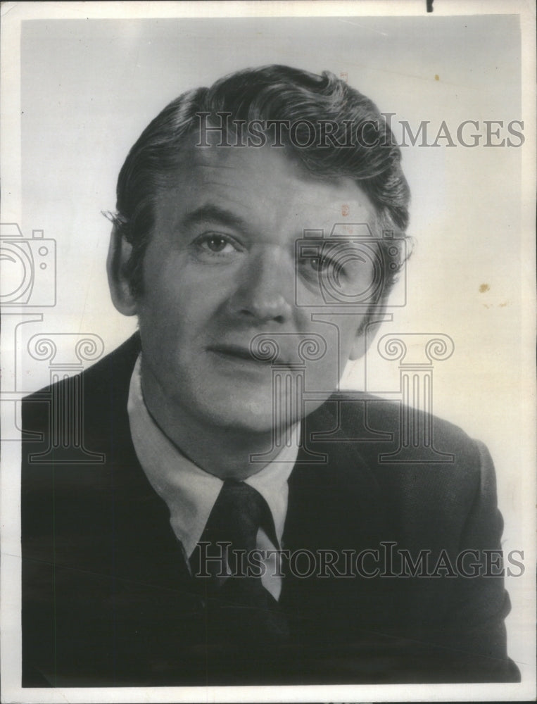 1970 Press Photo Ha Holbrook Senator Portrayal Bold- RSA09191 - Historic Images