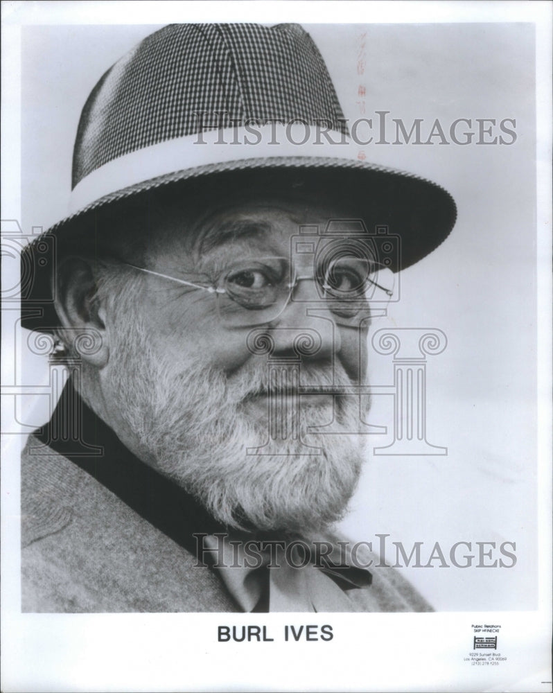 1989 Press Photo Burl Ives folk music singer jiggling- RSA09403 - Historic Images