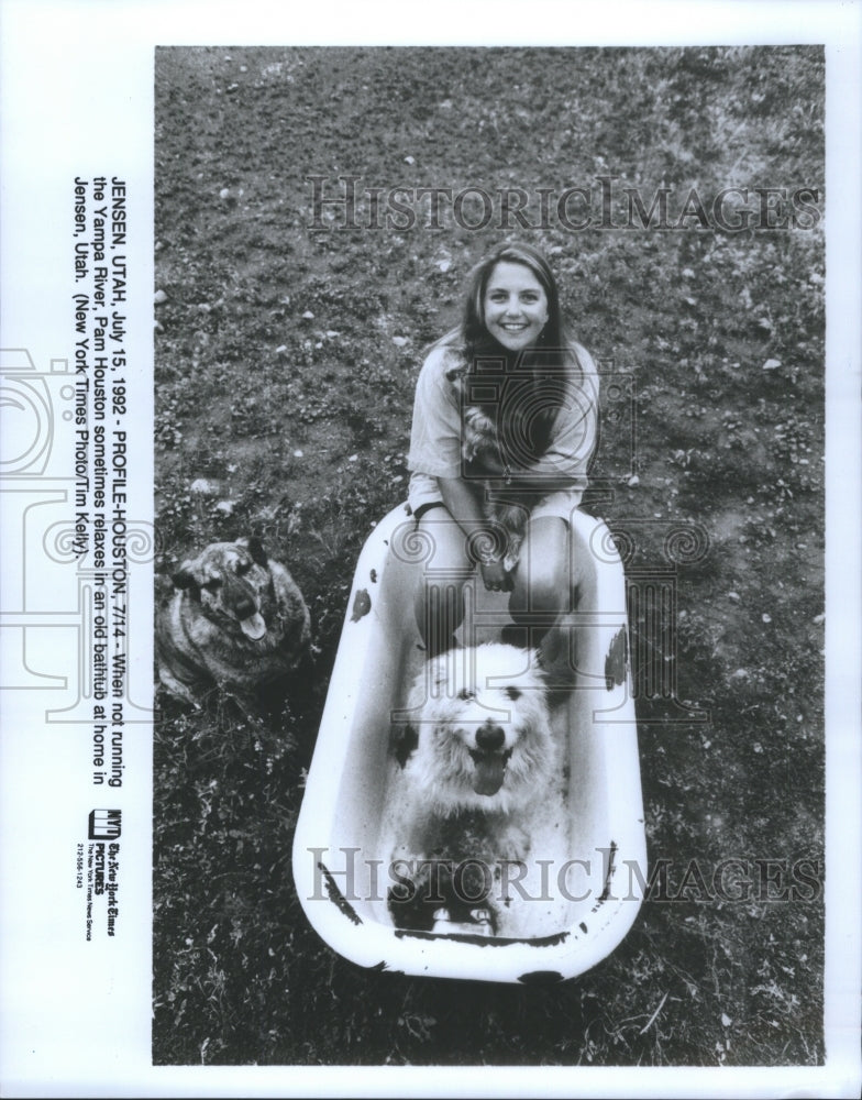 1992, Pam Houston And Pet Dog- RSA09623 - Historic Images