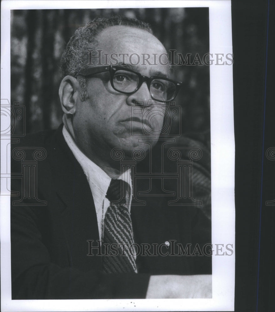 1974 Press Photo Detroit NAACP President Lawrence J. Wa - Historic Images